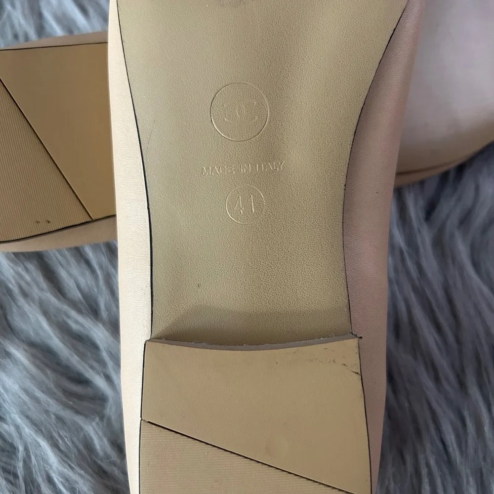CHANEL Ballet Flats Women's Size 41 Two Tone Beige Black Shoes Lambskin CC Logo